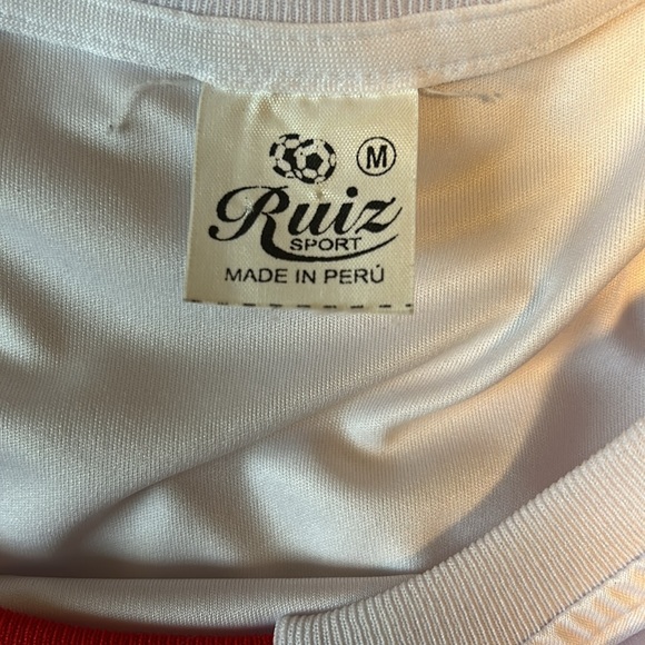 2018 FIFA World Cup Peru #9 Paolo Guerrero Jersey. Made In Peru Size M - Picture 8 of 8